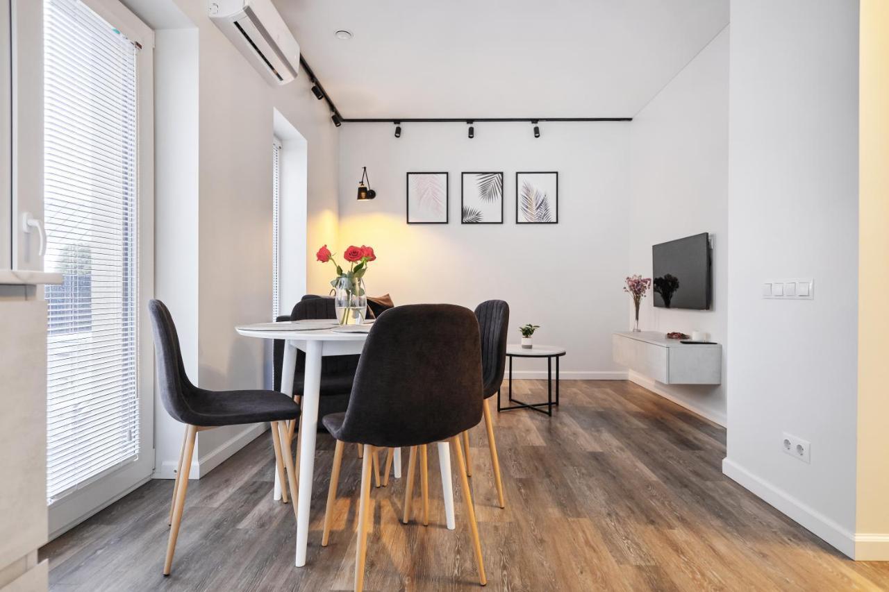 Owls Hill Apartment Kaunas Exterior foto